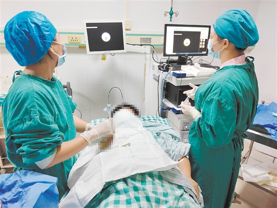 乳管鏡可對(duì)乳頭溢液性疾病進(jìn)行檢查。