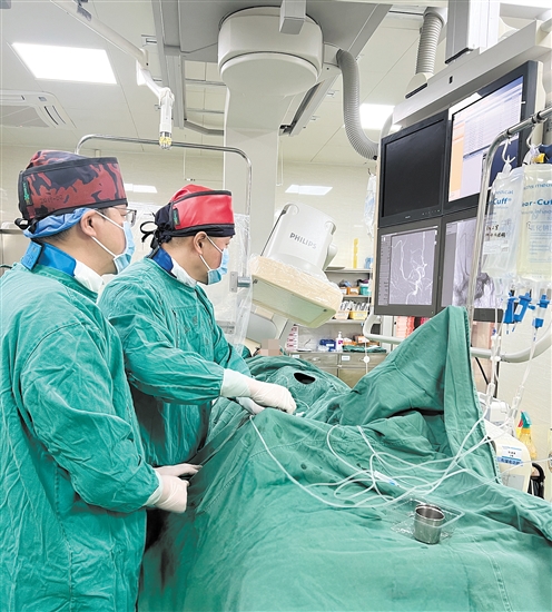 時(shí)間就是生命，開(kāi)通卒中綠色通道快速救治腦卒中患者。