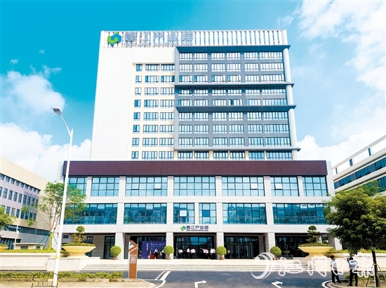 蓬江產(chǎn)業(yè)會客廳。李偉杰