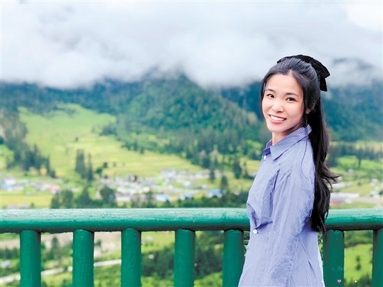 五邑大學(xué)團(tuán)委學(xué)生社團(tuán)管理科副科長容瑛敏