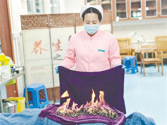 中醫(yī)特色療法助力科學減重。