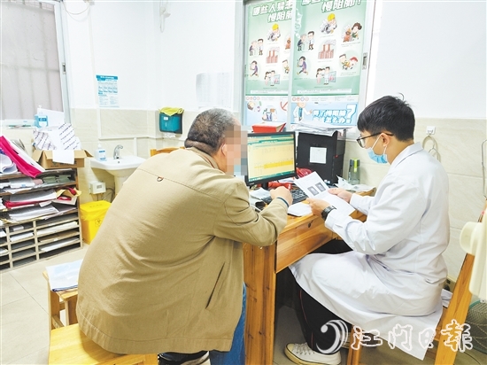 開平市將15家基層醫(yī)療機(jī)構(gòu)并聯(lián)入網(wǎng)，實(shí)現(xiàn)全市區(qū)域醫(yī)共體心電、影像診斷的資源共享和檢查檢驗(yàn)結(jié)果互認(rèn)共享，初步形成了“基層檢查+縣級診斷”的診療格局。