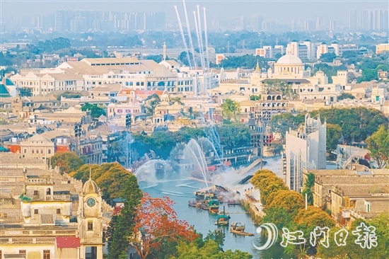 “五一”假期，赤坎華僑古鎮(zhèn)將結(jié)合騎樓、碉樓以及臨江、游船及演藝特色舉辦“赤坎有咖味”活動(dòng)。