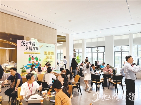 “五一”假期江海區(qū)房地產(chǎn)市場(chǎng)人氣火爆。圖為江發(fā)悅璟苑項(xiàng)目。