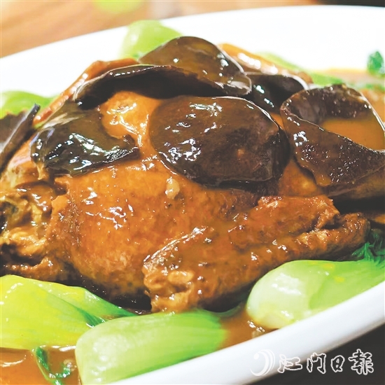 陳皮扒水鴨酥香軟糯。