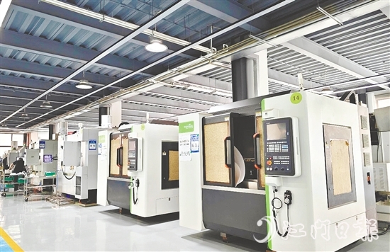 永錮電子生產(chǎn)車間。