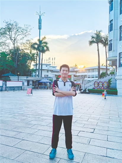 國防科技大學(xué)何宇曦