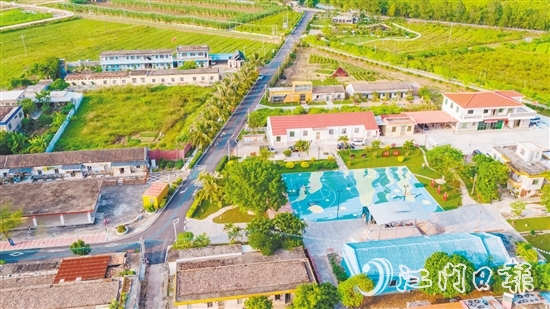 海宴鎮(zhèn)南豐村著力建設(shè)東南亞風(fēng)情文旅名村，繪就一幅生態(tài)美、產(chǎn)業(yè)興、僑情濃的振興畫卷。