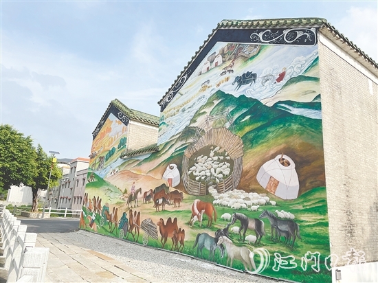 古勞鎮(zhèn)雙橋村推動(dòng)農(nóng)房風(fēng)貌提升。