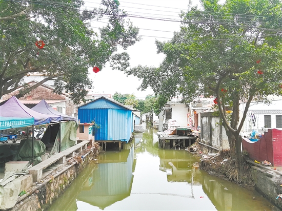 改造前東風(fēng)村
