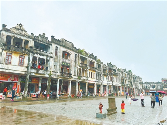 梅家大院宛如一座露天博物館。