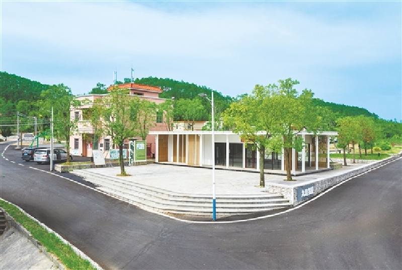 端芬鎮(zhèn)扎實(shí)推進(jìn)宜居宜業(yè)和美鄉(xiāng)村建設(shè)，墩寨村人居環(huán)境提升工程獲批為“2023年大中型水庫(kù)移民后期扶持省級(jí)示范項(xiàng)目”。