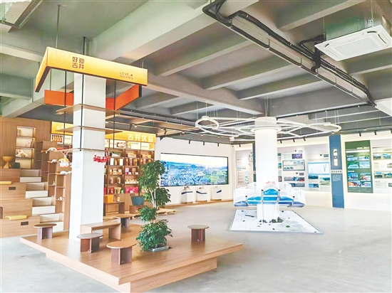 古井鎮(zhèn)通過活化閑置的舊市場(chǎng)，打造美麗圩鎮(zhèn)客廳。