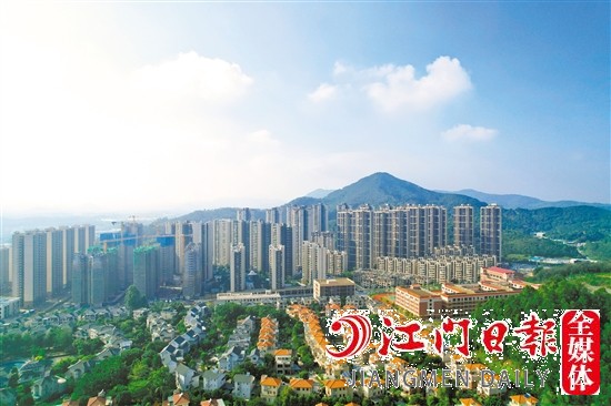 業(yè)內(nèi)人士展望明年樓市“春暖花開”。