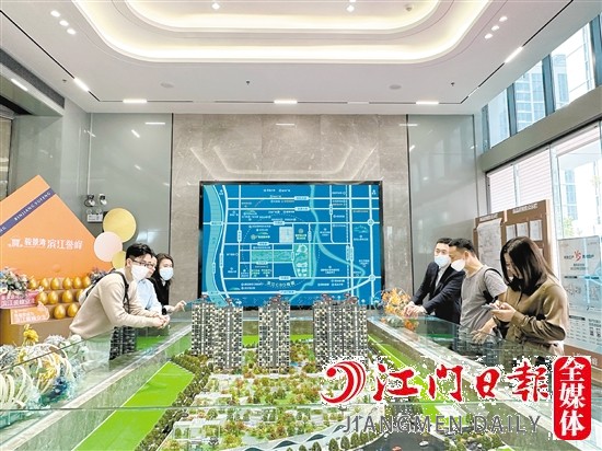 近段時(shí)間以來，不少樓盤營銷中心現(xiàn)場人氣明顯提升。