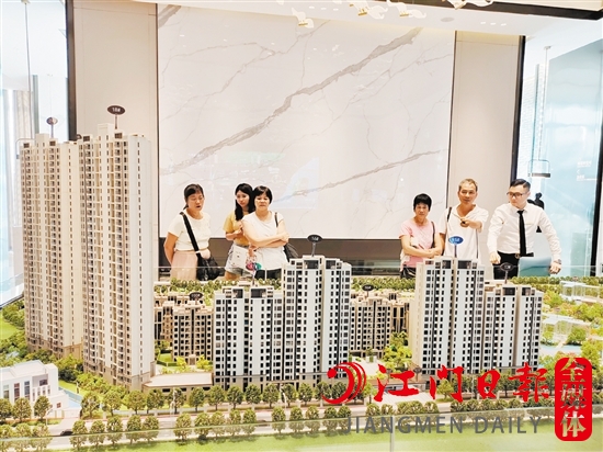 7月全市一手住宅成交2216套，環(huán)比、同比均有下跌。