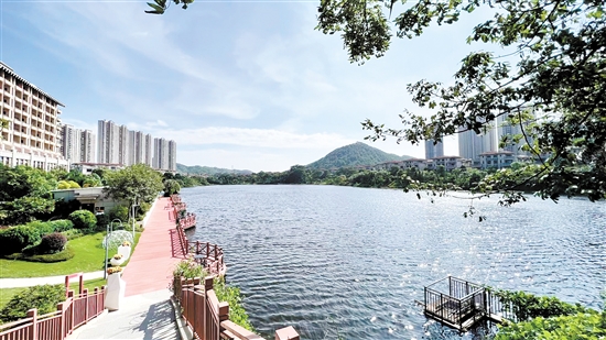 共和碧桂園·天麓湖項(xiàng)目環(huán)境優(yōu)美。