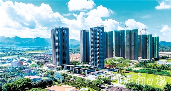 今年上半年，本土房企銷量出色。