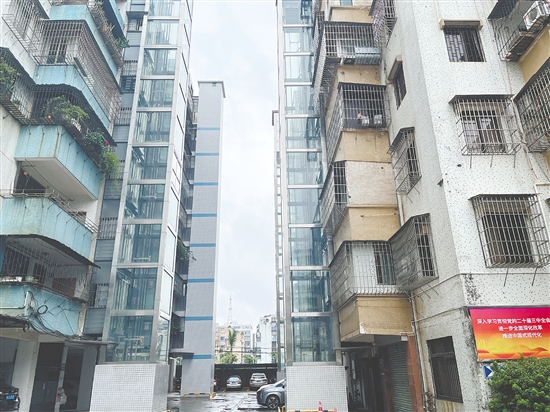 加裝電梯的二手住房受到不少購房者青睞。