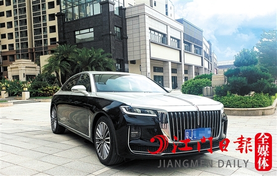 紅旗H9外觀霸氣十足。