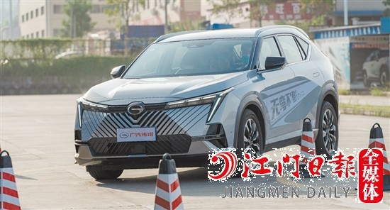 在試駕體驗(yàn)過程中，傳祺影酷表現(xiàn)出色。