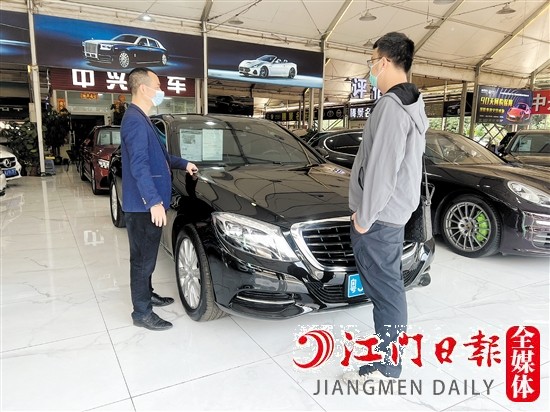 新車價格上漲，讓消費者把目光投向二手車。