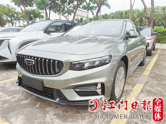 吉利中國星·星瑞扶搖版外觀時尚大氣。