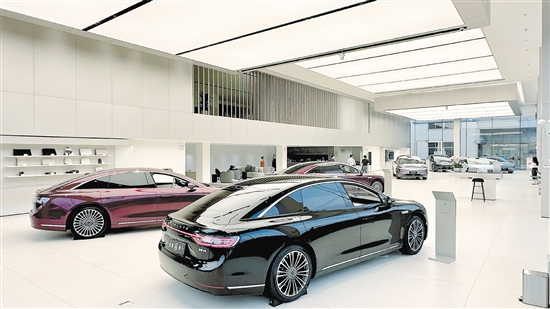 用戶中心可以展示更多車型。